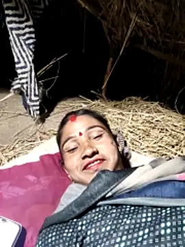 lodhi8080 online show from March 24, 3:23 pm