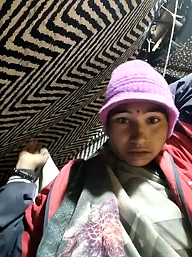 lodhi8080 online show from January 10, 7:31 pm