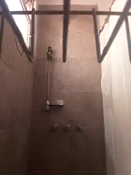 XxRuthixX online show from January 14, 6:00 pm