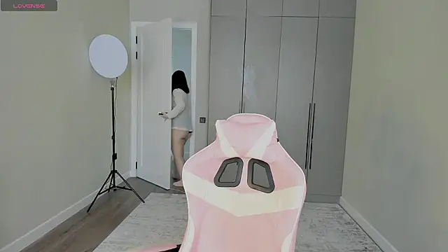 Aiko mainee online show from February 22, 3:20 am