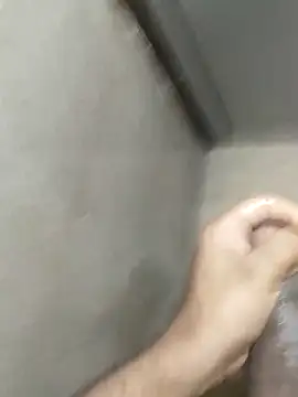 8inchhere online show from February 8, 9:01 pm