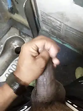 8inchhere online show from March 26, 8:40 pm