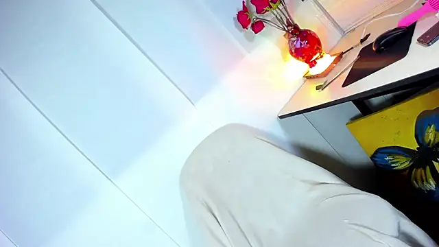 Sue blue online show from February 17, 2:42 am