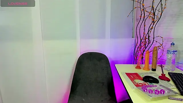 Sue blue online show from April 2, 3:24 am