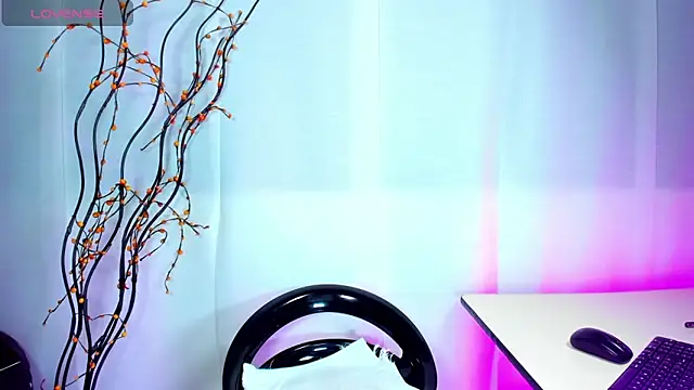 Sue blue online show from March 26, 11:35 pm