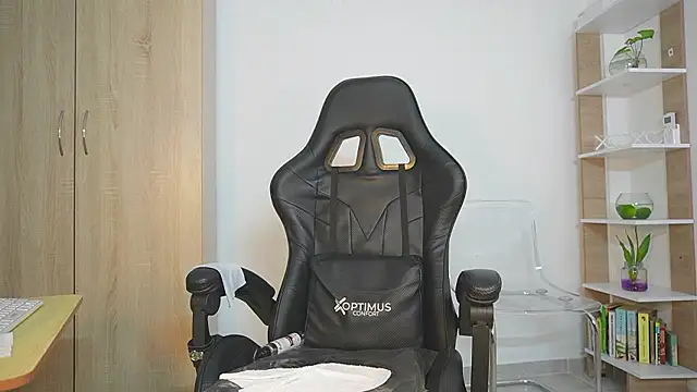 celestes777 online show from February 23, 4:29 pm