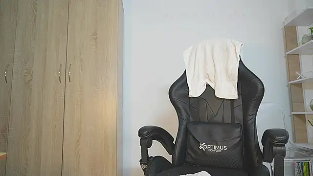 celestes777 online show from March 2, 6:48 pm