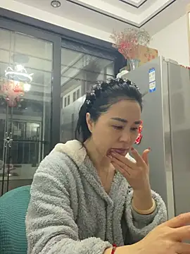 Snapshot of 940940_1688 chatting on February 23, 11:55 am 940940 1688 online show from February 23, 11:55 am