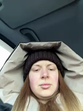 BlondeHott online show from February 1, 7:17 am