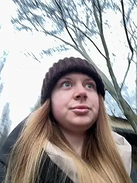 BlondeHott online show from February 24, 5:08 am