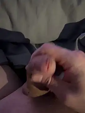 RohrVerleger00 online show from March 10, 7:51 pm