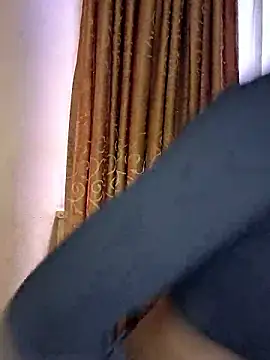 wey612 online show from January 12, 1:40 pm