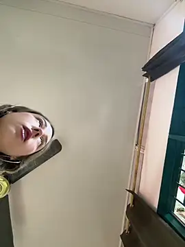 lriana miller online show from February 22, 6:09 pm