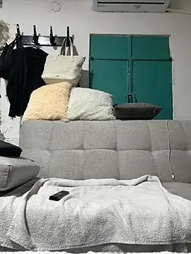 lriana miller online show from February 19, 1:46 am