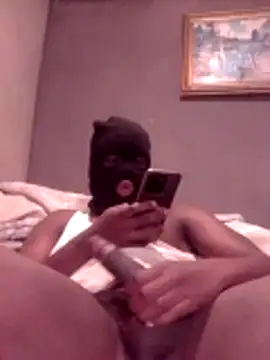Snapshot of blackfana chatting on June 19, 9:48 am blackfana online show from June 19, 9:48 am