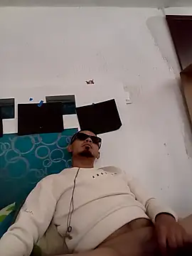 diablitoooxxx online show from April 14, 7:52 pm