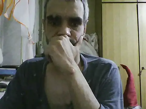 Gattuzoman85 online show from January 5, 10:57 pm