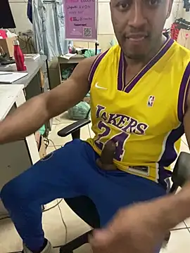 Betobob online show from February 10, 11:37 pm