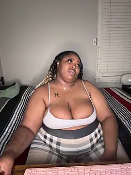 Chocolatebunnyxx96 online show from April 5, 3:24 am