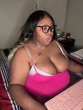 Chocolatebunnyxx96 online show from March 23, 4:12 am