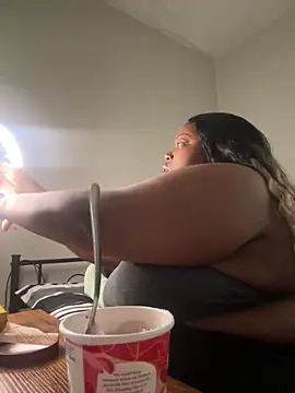 Chocolatebunnyxx96 online show from March 15, 3:19 pm