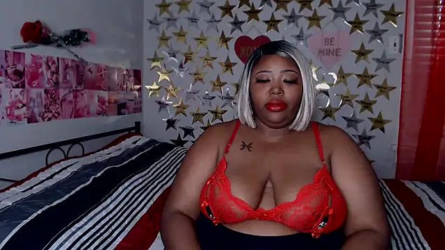 Chocolatebunnyxx96 online show from January 7, 3:39 pm