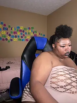 Chocolatebunnyxx96 online show from May 27, 6:32 am