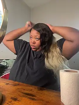 Chocolatebunnyxx96 online show from March 18, 5:14 pm