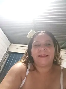 chiquitahot  online show from April 15, 2:28 am