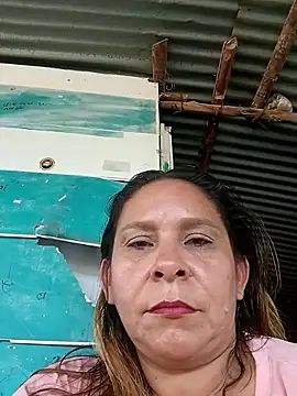 chiquitahot  online show from April 5, 6:47 pm