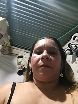chiquitahot  online show from March 23, 4:23 am