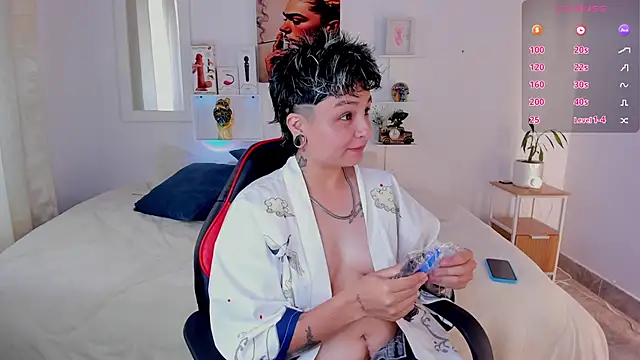 Zury Ramirez online show from March 21, 8:57 pm