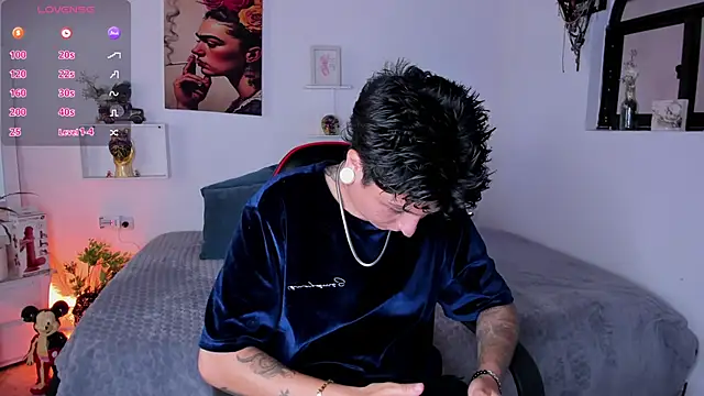 Zury Ramirez online show from February 23, 10:10 pm