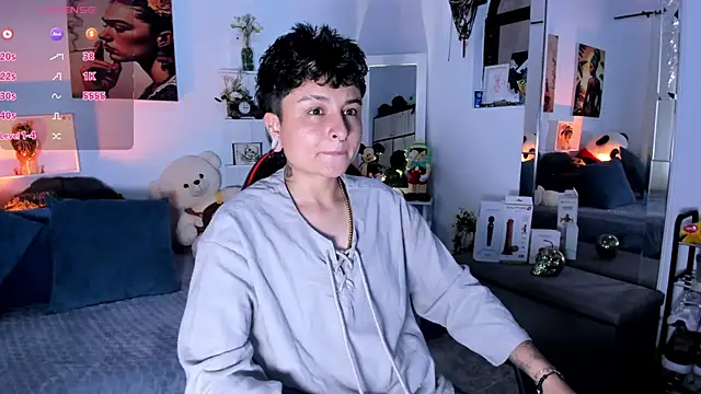 Zury Ramirez online show from January 9, 7:21 pm