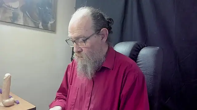 Uncle Hottie online show from April 5, 3:40 pm