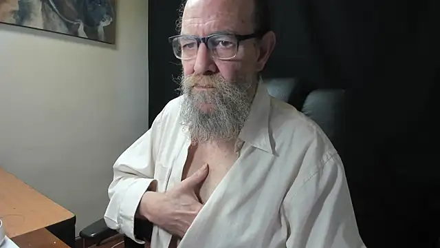 Uncle Hottie online show from February 7, 4:04 pm