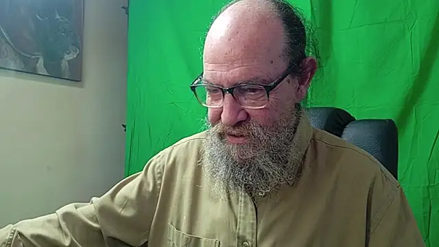 Uncle Hottie online show from March 24, 4:40 pm