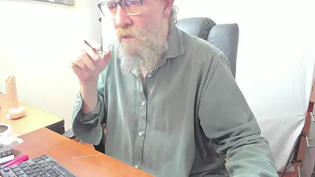 Uncle Hottie online show from February 15, 7:57 pm