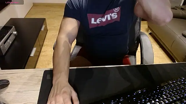 sensualman90 online show from March 14, 9:43 pm