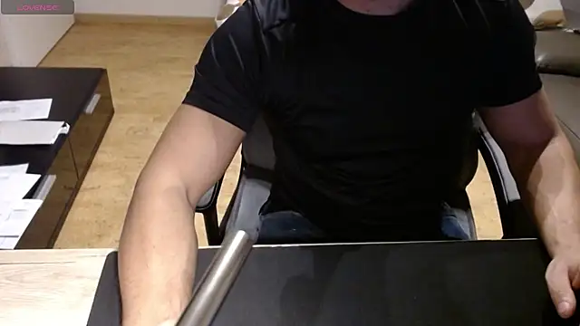 sensualman90 online show from March 5, 9:54 pm