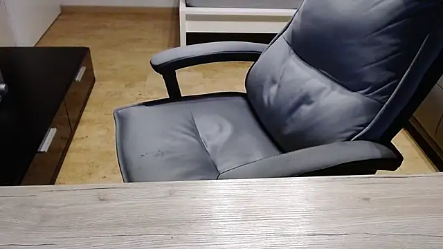 sensualman90 online show from February 22, 10:55 pm