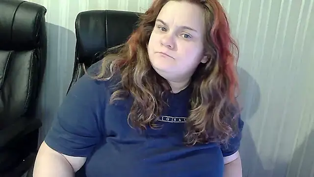 Snapshot of DollyGerson chatting on January 7, 2:00 pm DollyGerson online show from January 7, 2:00 pm