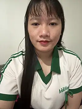 Snapshot of Suni-ii chatting on May 11, 12:56 am Suni-ii online show from May 11, 12:56 am