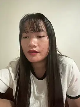 Snapshot of Suni-ii chatting on April 22, 10:55 am Suni-ii online show from April 22, 10:55 am