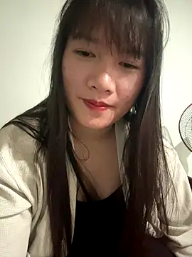 Snapshot of Suni-ii chatting on January 6, 1:04 pm Suni-ii online show from January 6, 1:04 pm