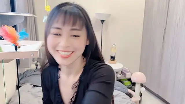 BabyOneDaily online show from February 9, 2:20 am