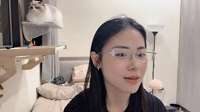 Snapshot of BabyOneDaily chatting on January 12, 3:19 pm BabyOneDaily online show from January 12, 3:19 pm