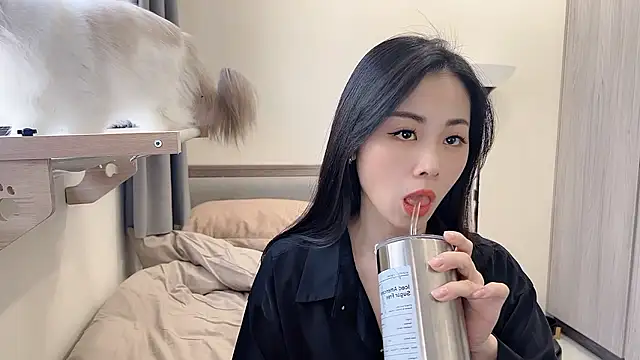 Snapshot of BabyOneDaily chatting on January 9, 1:34 am BabyOneDaily online show from January 9, 1:34 am