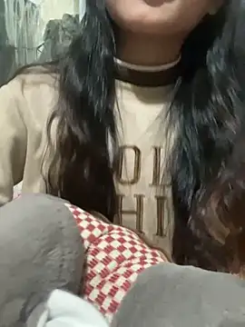 mode-bae online show from February 5, 2:02 pm