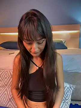 Snapshot of Denightjones chatting on June 25, 3:48 am Denightjones online show from June 25, 3:48 am